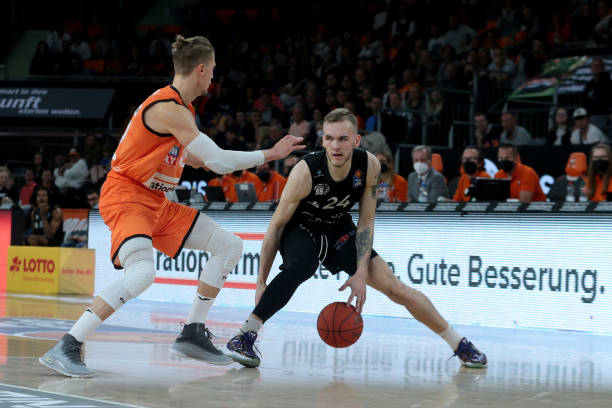 为球队再添 为球队再添