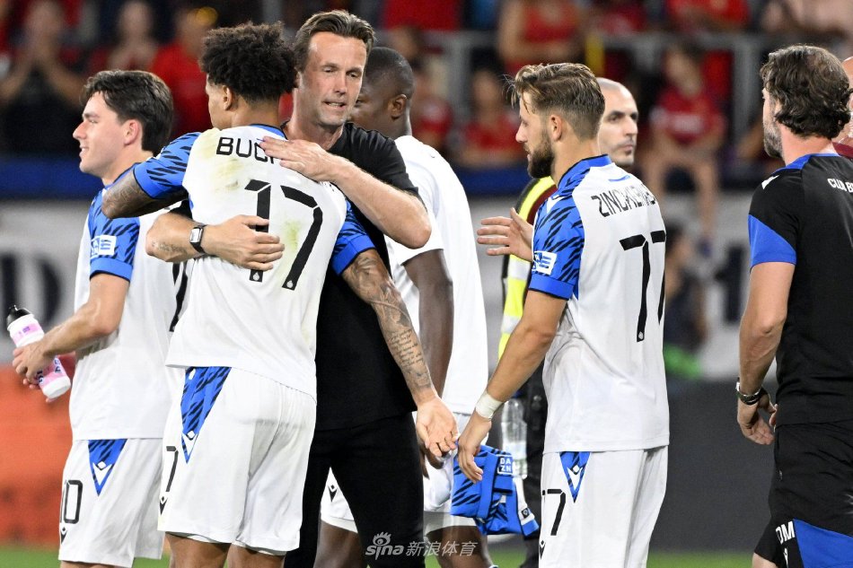 目具有极强 目具有极强