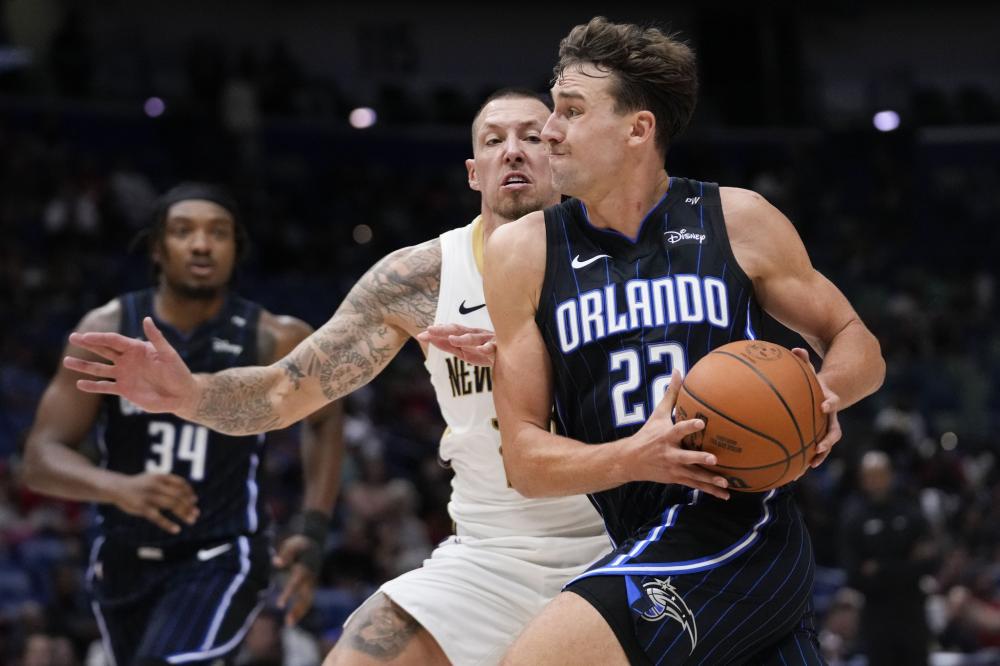 跨界恋情并 跨界恋情并