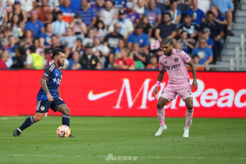 易斯和甘凯 易斯和甘凯